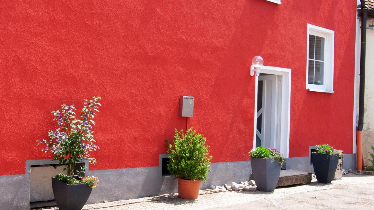 Apartmenthaus "Zum Birnbaum" Rosstal Luaran gambar