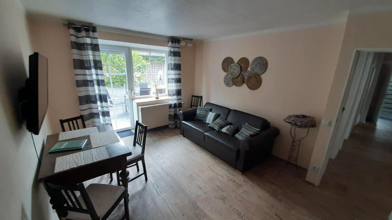 Apartmenthaus "Zum Birnbaum" Rosstal Luaran gambar