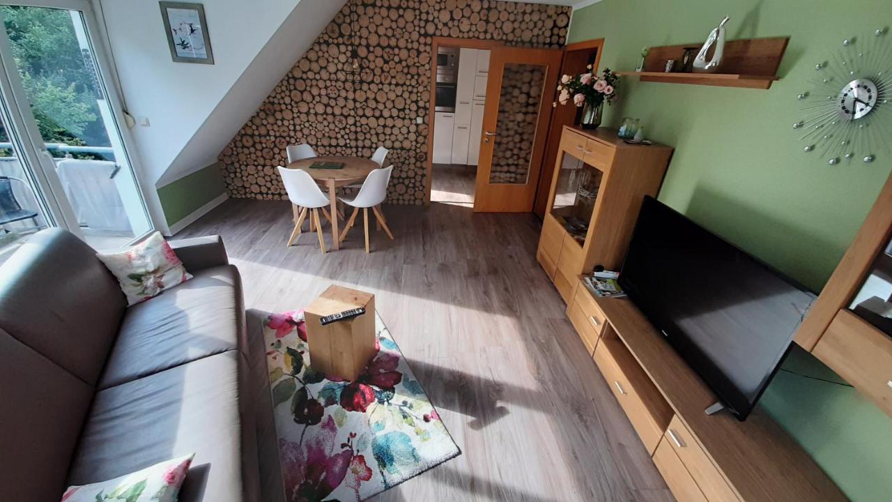 Apartmenthaus "Zum Birnbaum" Rosstal Luaran gambar
