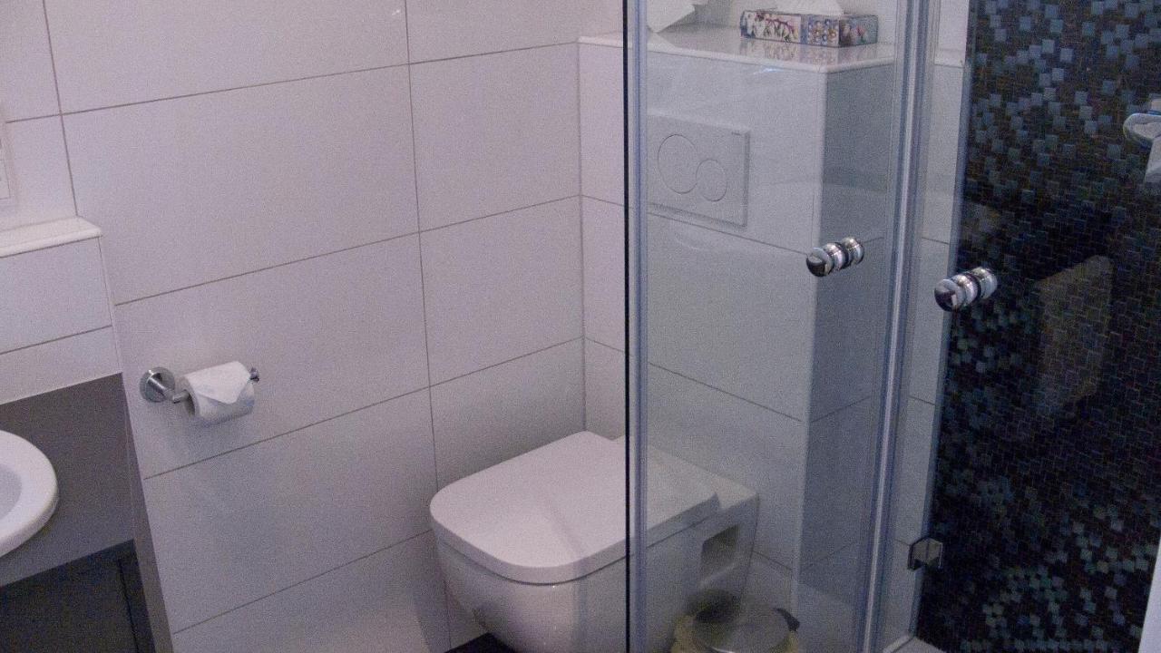Apartmenthaus "Zum Birnbaum" Rosstal Luaran gambar